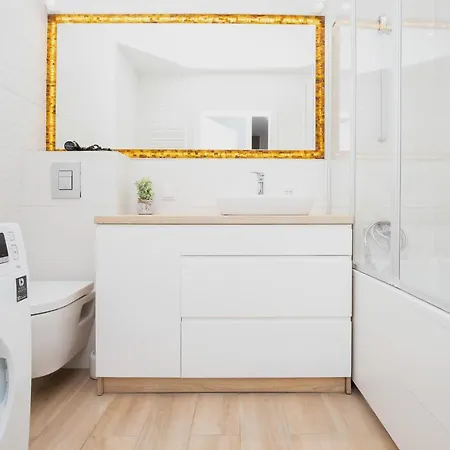 Two-bedroom Old Town Walowa By Renters * 格但斯克